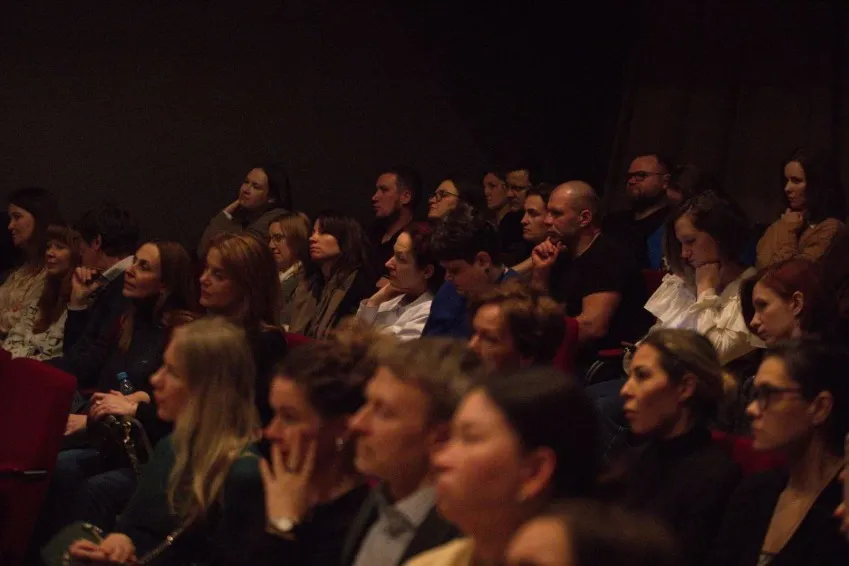 https://cdn.intickets.ru/sites/default/files/gallery_image/ed35d249-400c97a9-10c228f1.jpg