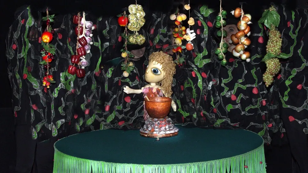 https://cdn.intickets.ru/sites/default/files/gallery_image/698f2349-4daeb3f9-5a0b3172.jpg
