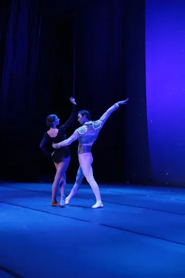 https://cdn.intickets.ru/sites/default/files/gallery_image/f6f93f9c-48098b47-059b8437.jpg