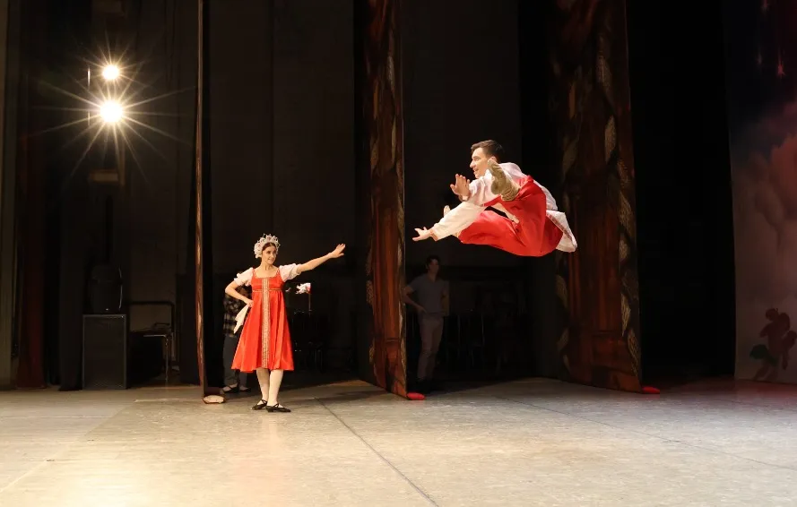 https://cdn.intickets.ru/sites/default/files/gallery_image/a28d423c-406d957a-52bf950a.jpg