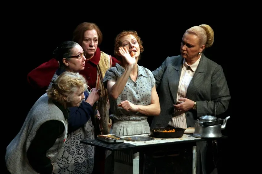https://cdn.intickets.ru/sites/default/files/gallery_image/a384972e-47fd88ea-c09c3fb4.jpg