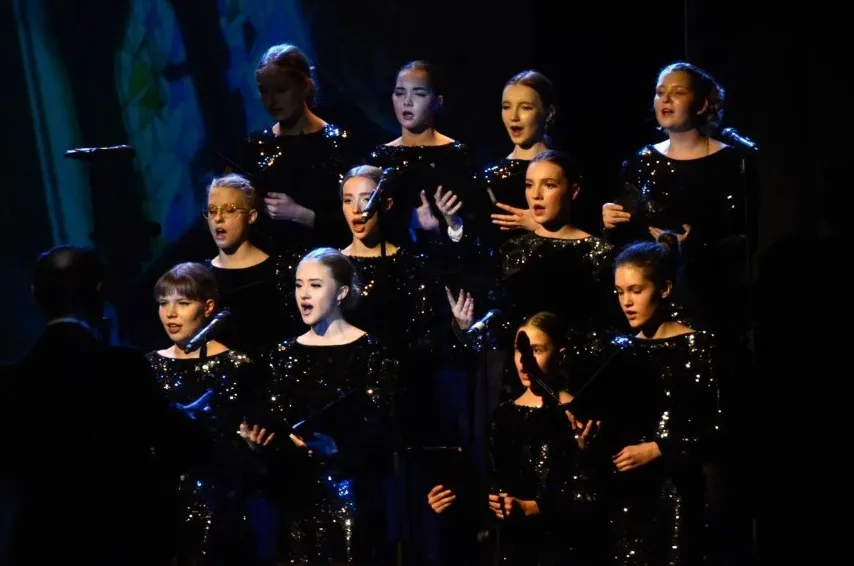 https://cdn.intickets.ru/sites/default/files/gallery_image/257ee833-40178db1-e796970d.jpg