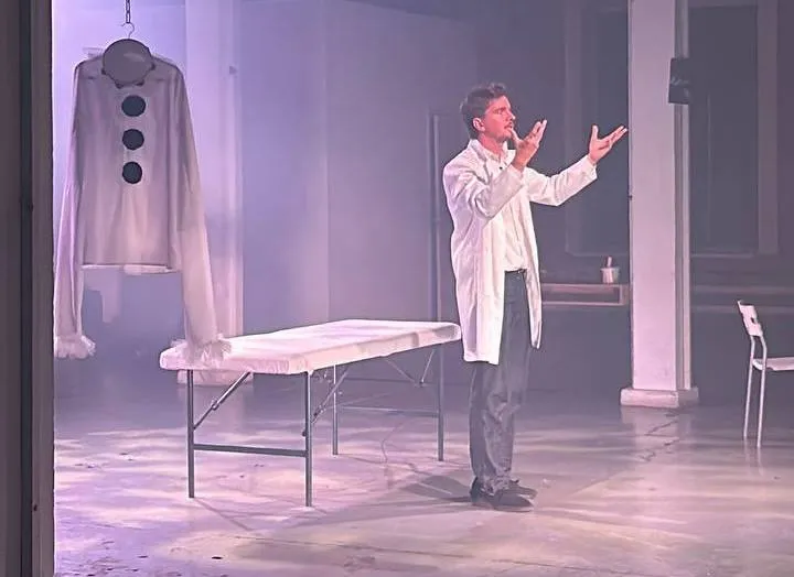 https://cdn.intickets.ru/sites/default/files/gallery_image/be2a243a-4d3e8b6d-fe0c8081.jpg