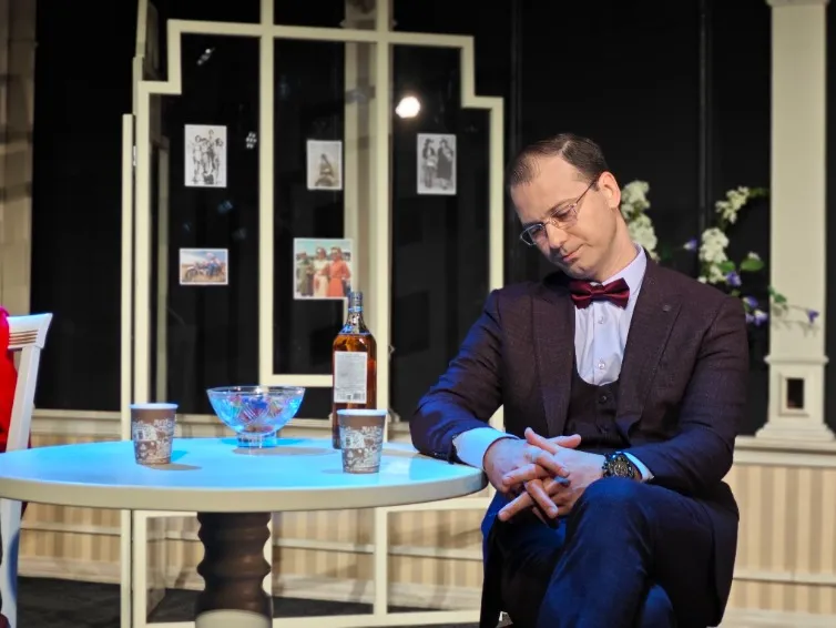 https://cdn.intickets.ru/sites/default/files/gallery_image/badd8d10-4a6c90a4-9f013fa3.jpg
