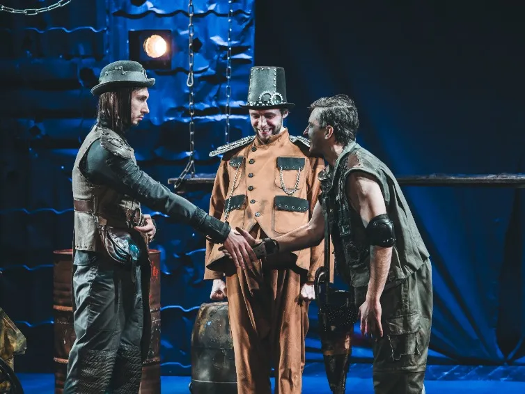 https://cdn.intickets.ru/sites/default/files/gallery_image/f961c37b-4f0cbe28-1f02cd83.jpg