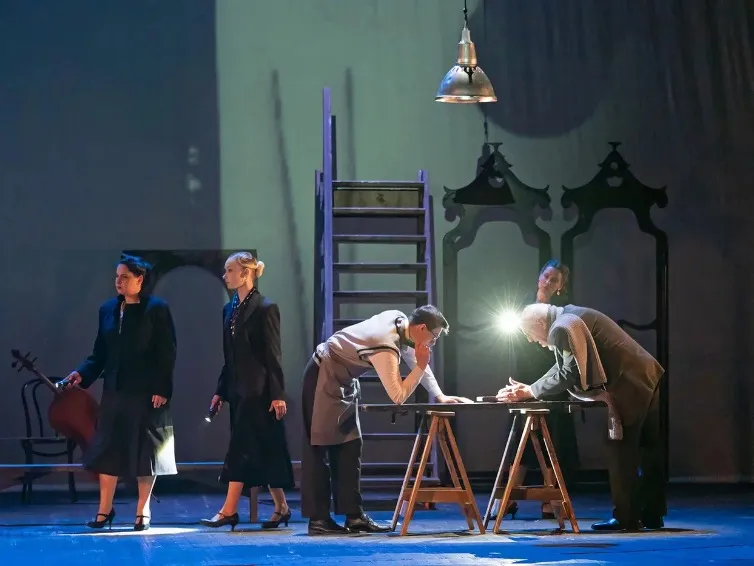 https://cdn.intickets.ru/sites/default/files/gallery_image/c54f464f-4ccc82e1-5d3c5bc2.jpg
