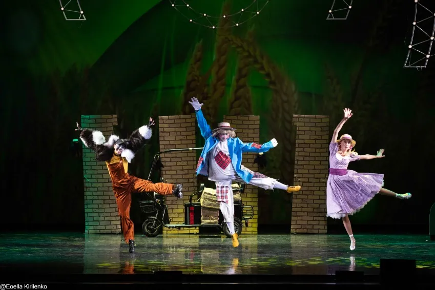 https://cdn.intickets.ru/sites/default/files/gallery_image/2a378acb-4effb0bb-6bb5df8a.jpg