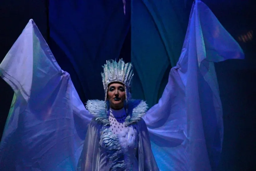 https://cdn.intickets.ru/sites/default/files/gallery_image/494ec9ba-4fd8a3c6-f7c26475.jpg
