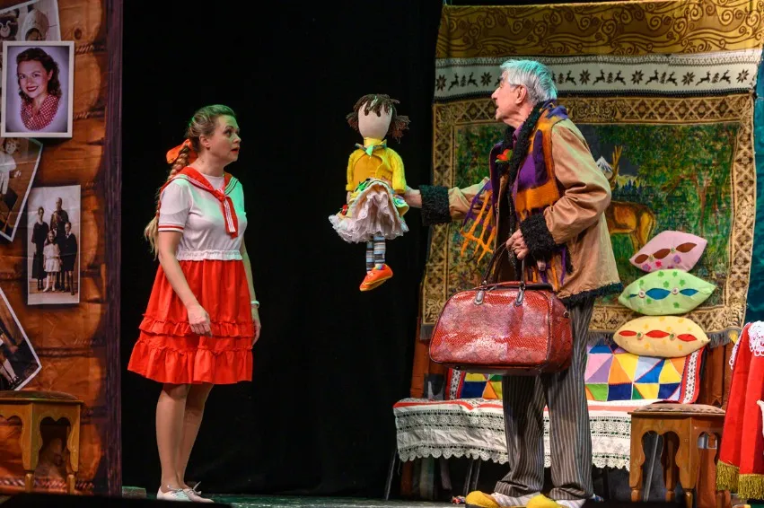https://cdn.intickets.ru/sites/default/files/gallery_image/554d9cfe-47a4aeff-49dff2af.jpg