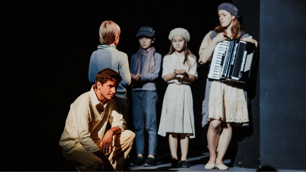 https://cdn.intickets.ru/sites/default/files/gallery_image/bddc0090-4a31b2f6-9ad4ccf5.jpg