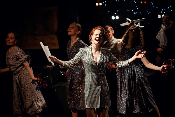 https://cdn.intickets.ru/sites/default/files/gallery_image/5a9c450e-4aa4ade2-552b6b3e.jpg