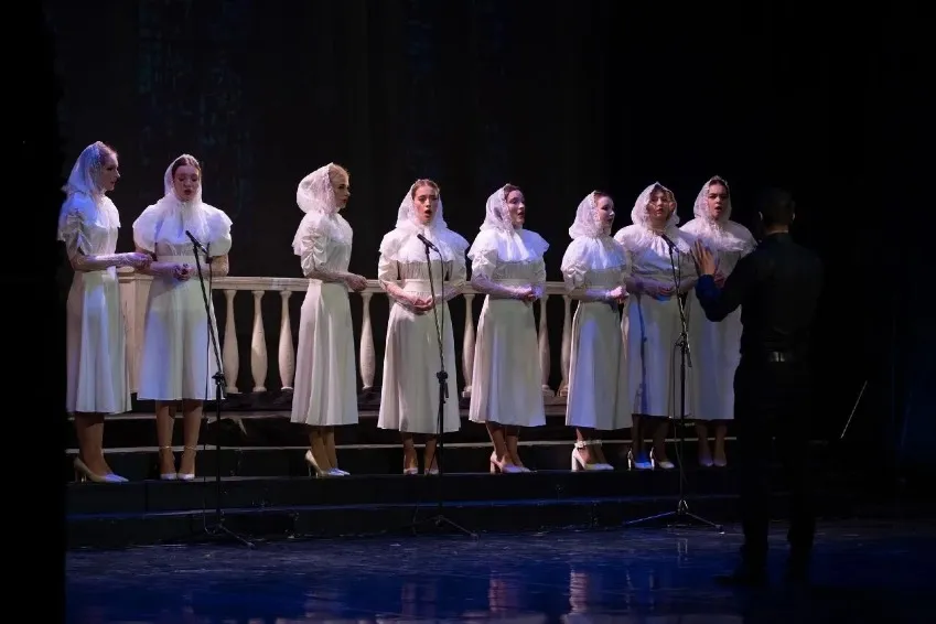 https://cdn.intickets.ru/sites/default/files/gallery_image/95ea667e-405d83c2-6b7463c4.jpg
