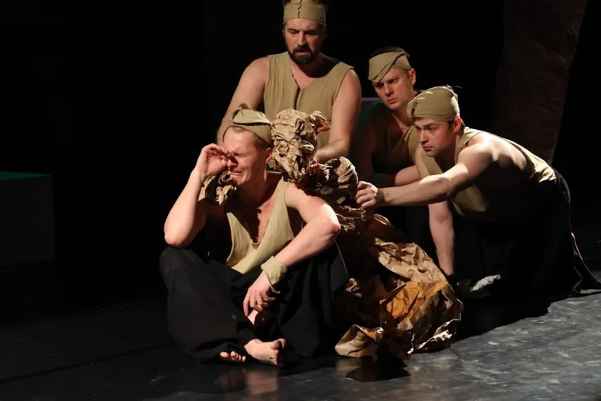 https://cdn.intickets.ru/sites/default/files/gallery_image/c5d96ac1-48a78f61-305f5334.jpg
