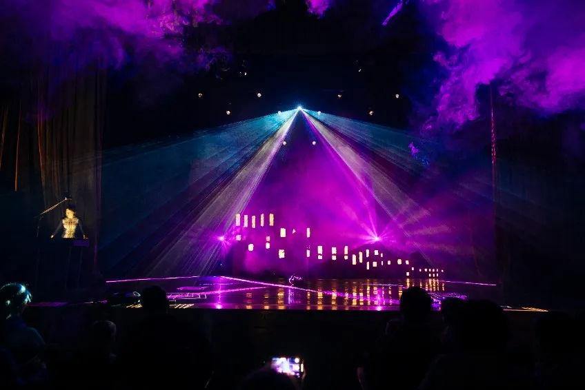 https://cdn.intickets.ru/sites/default/files/gallery_image/fb981a0e-4ef2a11e-7cc5fd7f.jpg