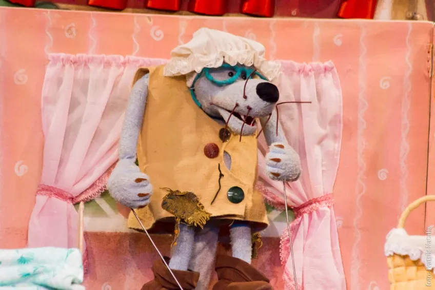 https://cdn.intickets.ru/sites/default/files/gallery_image/49a18a9b-404fb0e6-00ab0db1.jpg