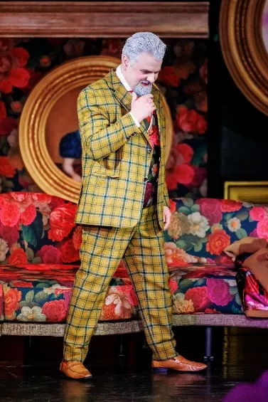 https://cdn.intickets.ru/sites/default/files/gallery_image/1d699c8b-4184850c-e31200c3.jpg