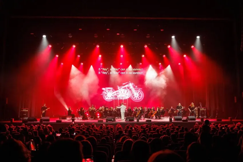 https://cdn.intickets.ru/sites/default/files/gallery_image/40373e7a-445d85c1-92885cc2.jpg