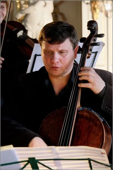 https://cdn.intickets.ru/sites/default/files/gallery_image/44684b9d-4551933c-575da0e2.jpg