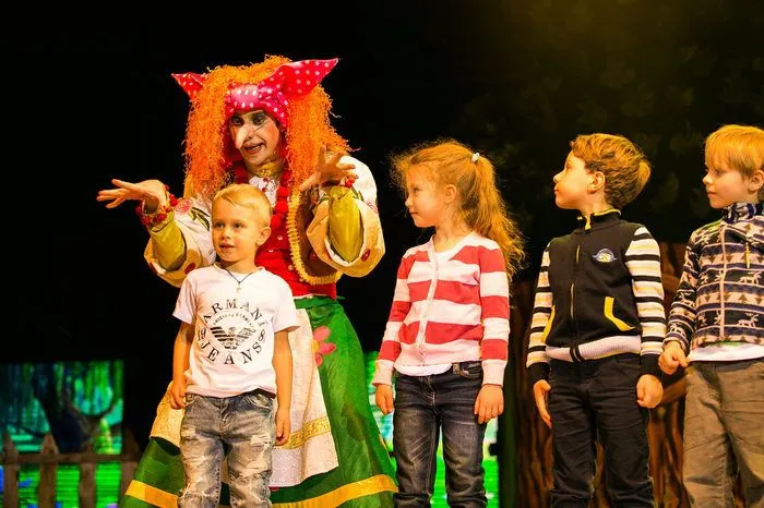 https://cdn.intickets.ru/sites/default/files/gallery_image/83afea72-428499f8-57e5ae83.jpg