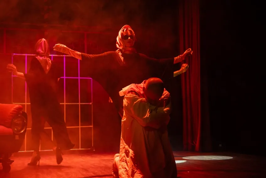https://cdn.intickets.ru/sites/default/files/gallery_image/5ac04d61-49da810c-e4c84306.jpg