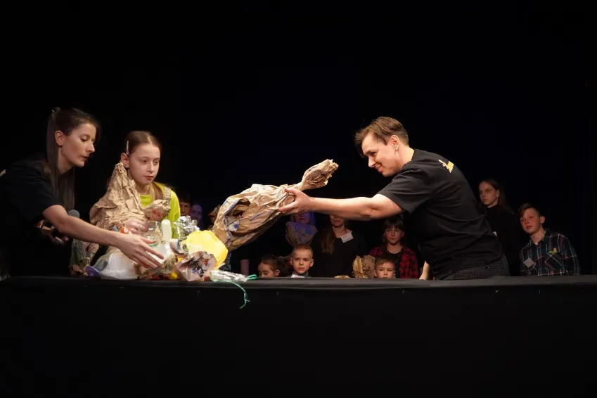 https://cdn.intickets.ru/sites/default/files/gallery_image/f466deba-488b8804-9edc4c82.jpg