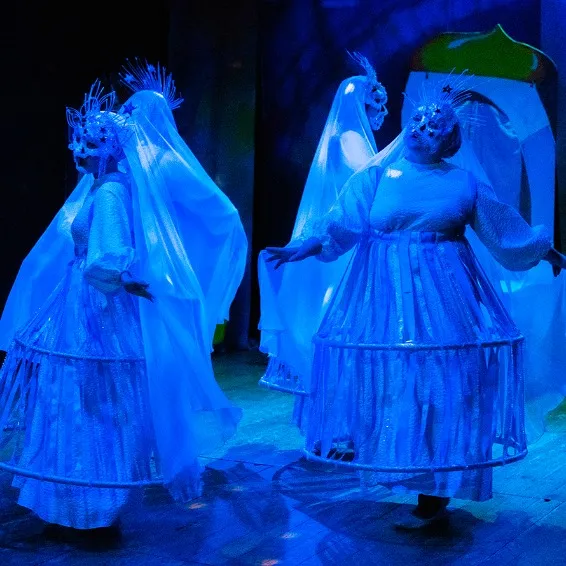 https://cdn.intickets.ru/sites/default/files/gallery_image/86859904-4302a08e-093cc7be.jpg