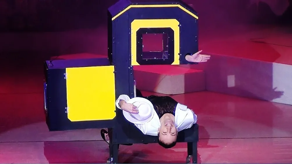 https://cdn.intickets.ru/sites/default/files/gallery_image/a12f75fe-42e2a41b-19f303ef.jpg