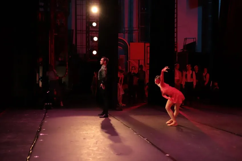 https://cdn.intickets.ru/sites/default/files/gallery_image/7b5da240-49ee856d-fd9a6168.jpg