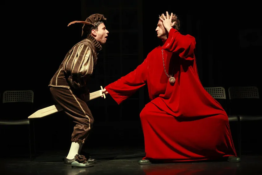 https://cdn.intickets.ru/sites/default/files/gallery_image/c4ba743b-4575829e-f2c0757e.jpg