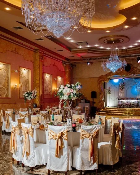 https://cdn.intickets.ru/sites/default/files/gallery_image/447a3a42-454a83f2-6bb556fd.jpg