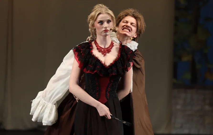 https://cdn.intickets.ru/sites/default/files/gallery_image/13d60c10-4a23b555-c3c7269a.jpg