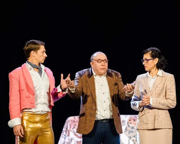 https://cdn.intickets.ru/sites/default/files/gallery_image/1fe00f55-45d19e71-33d35bfa.jpg