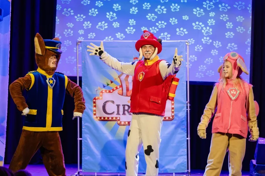 https://cdn.intickets.ru/sites/default/files/gallery_image/ee7a2d35-48c29c1a-0e2a6728.jpg