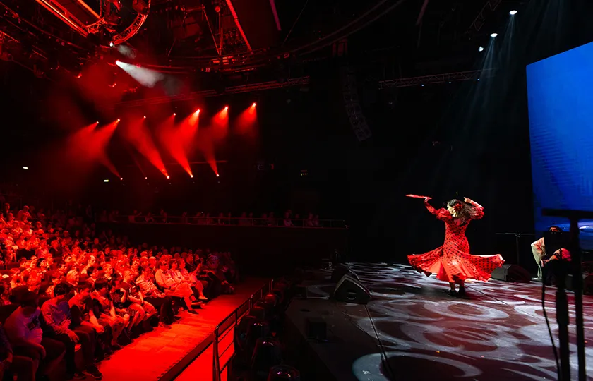 https://cdn.intickets.ru/sites/default/files/gallery_image/16cb2917-431ba637-60eb7f17.jpg