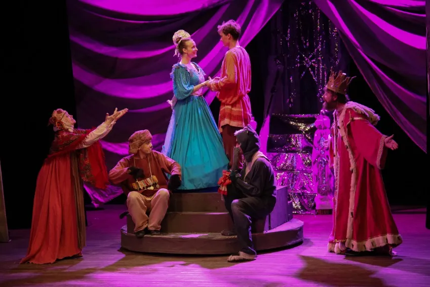 https://cdn.intickets.ru/sites/default/files/gallery_image/c241f1ca-46808eef-c1d62e3b.jpg
