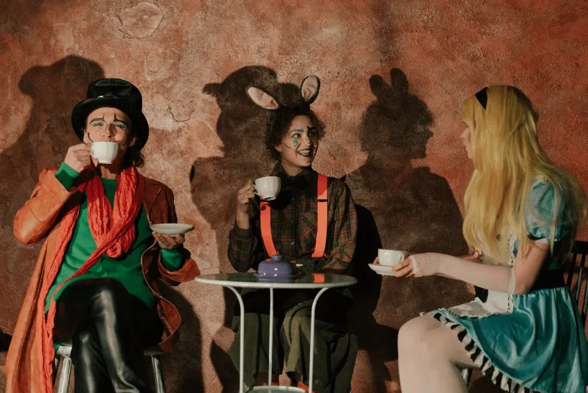 https://cdn.intickets.ru/sites/default/files/gallery_image/d2174c21-495aa864-3fd887db.jpg