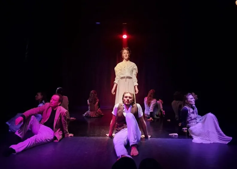 https://cdn.intickets.ru/sites/default/files/gallery_image/ba207cba-47e594c9-cf8c1637.jpg