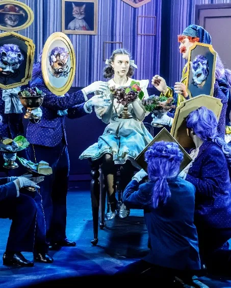 https://cdn.intickets.ru/sites/default/files/gallery_image/35218842-4d4b9cfe-9833e87d.jpg