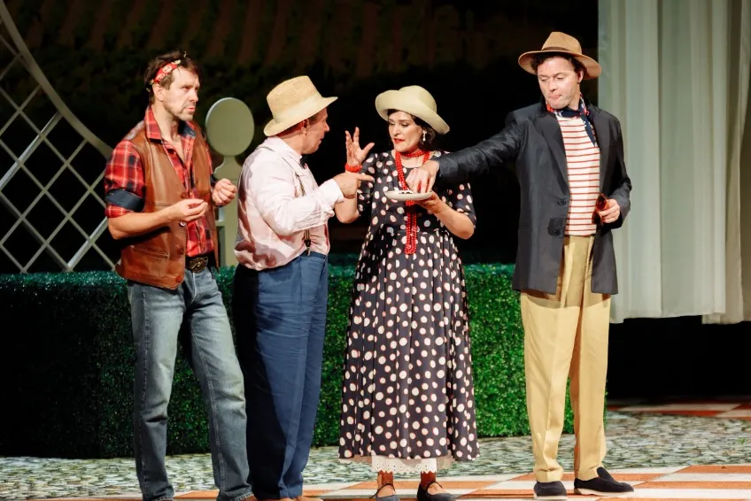 https://cdn.intickets.ru/sites/default/files/gallery_image/65de574b-45579869-9916576e.jpg