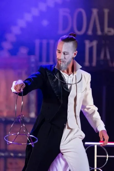 https://cdn.intickets.ru/sites/default/files/gallery_image/40b592f7-4e52b8c2-cdcc9a6f.jpg