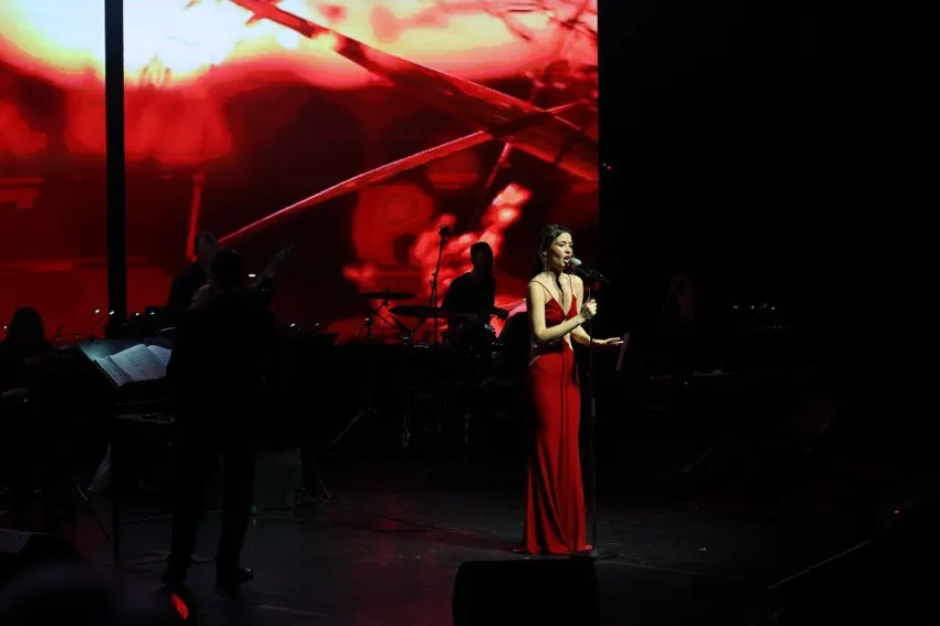 https://cdn.intickets.ru/sites/default/files/gallery_image/801ccb1a-47cd9a58-702a0470.jpg