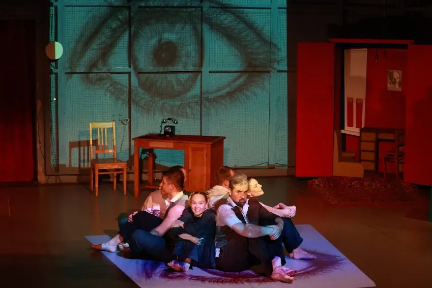 https://cdn.intickets.ru/sites/default/files/gallery_image/6e762c63-4f29a382-37f29699.jpg