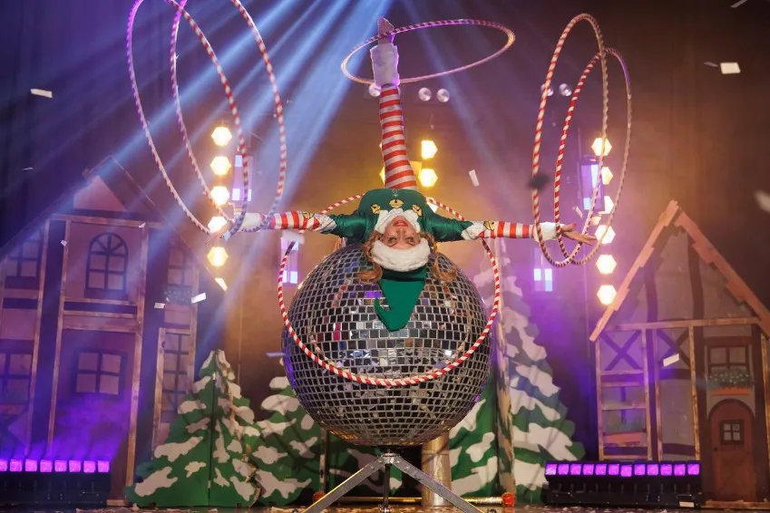 https://cdn.intickets.ru/sites/default/files/gallery_image/6af944ef-4a088cbf-b5d044e2.jpg