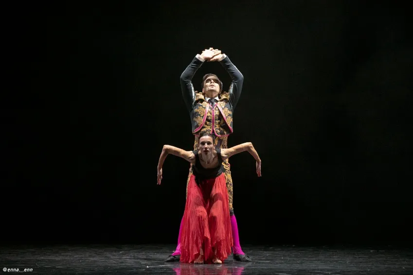https://cdn.intickets.ru/sites/default/files/gallery_image/4c4a965e-4185a279-cbf15df0.jpg