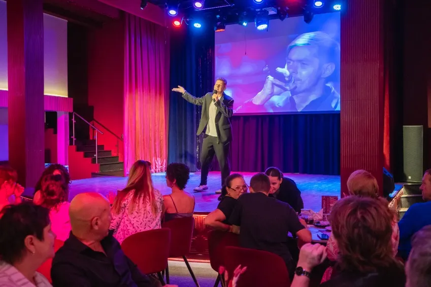 https://cdn.intickets.ru/sites/default/files/gallery_image/3802ae41-40e48678-b65d63a5.jpg