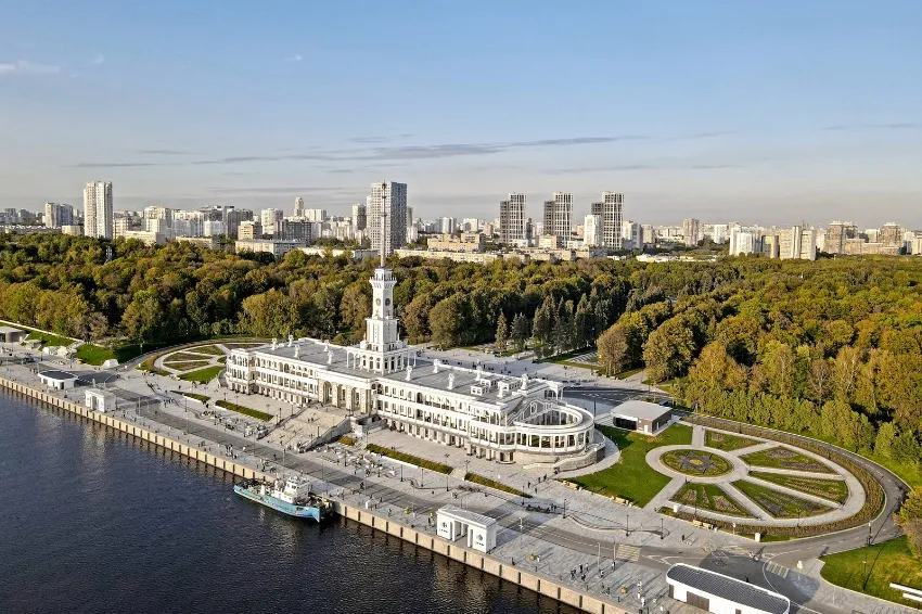 https://cdn.intickets.ru/sites/default/files/gallery_image/b0cca769-4afd8b55-c40f42e7.jpg