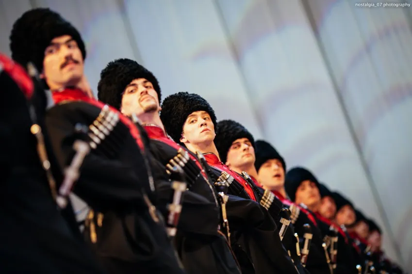 https://cdn.intickets.ru/sites/default/files/gallery_image/a6e799a2-4f3dadaa-4acd4252.jpg