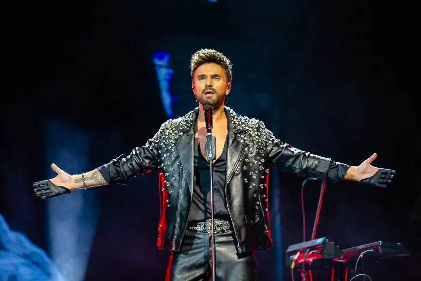 https://cdn.intickets.ru/sites/default/files/gallery_image/7a576393-402787ff-f3fcb437.jpg