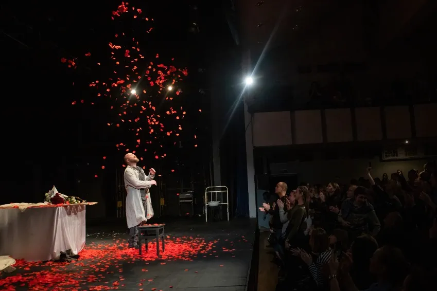 https://cdn.intickets.ru/sites/default/files/gallery_image/7d4804f2-465aa742-bc48810b.jpg