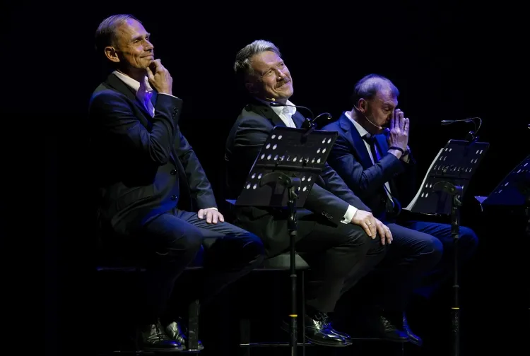 https://cdn.intickets.ru/sites/default/files/gallery_image/dfa700c9-42d8aac0-b678c2e9.jpg